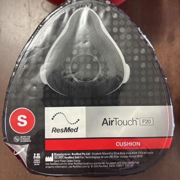ResMed AirTouch F20 Cushion SMALL 63028
New SEALED - Picture 1 of 2